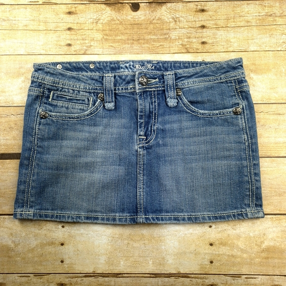 Miss Me Blue Denim Jean Skirt Size Medium - Picture 3 of 3